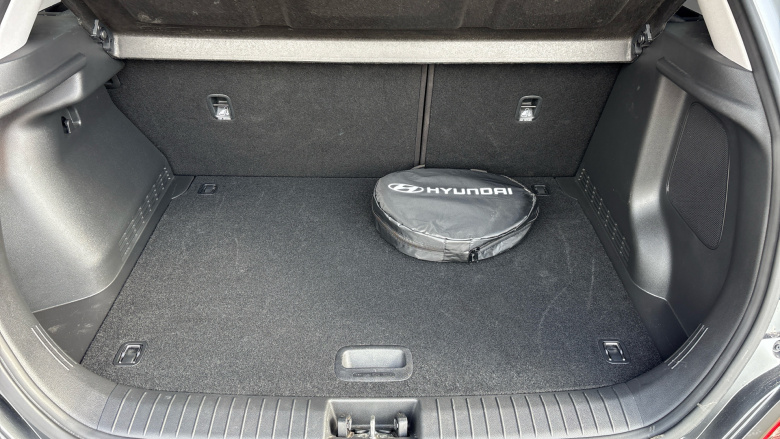 Hyundai Kona 150kW Premium 64kWh 5dr Auto Electric Hatchback